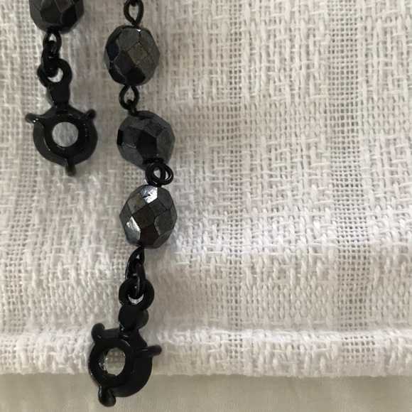 Vintage Type Black Jet & Rhinestone Brooch - Picture 7 of 7